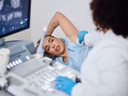 Diagnosticare precocemente un tumore al seno